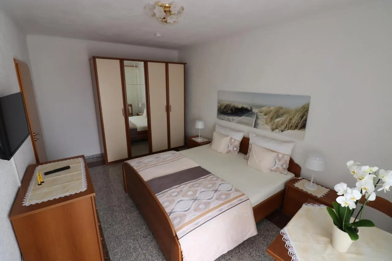 Villa Sojat Crikvenica Bed and breakfast